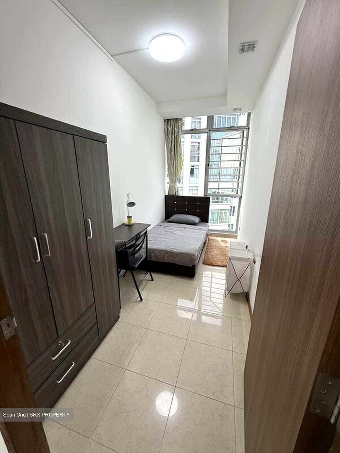 The Lakeshore (D22), Condominium #535392091